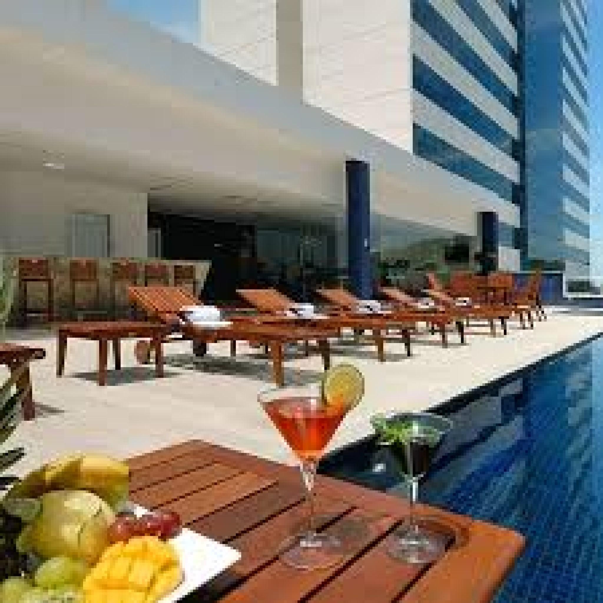 Tulip Inn Vila Velha วีลา เวลยา ภายนอก รูปภาพ