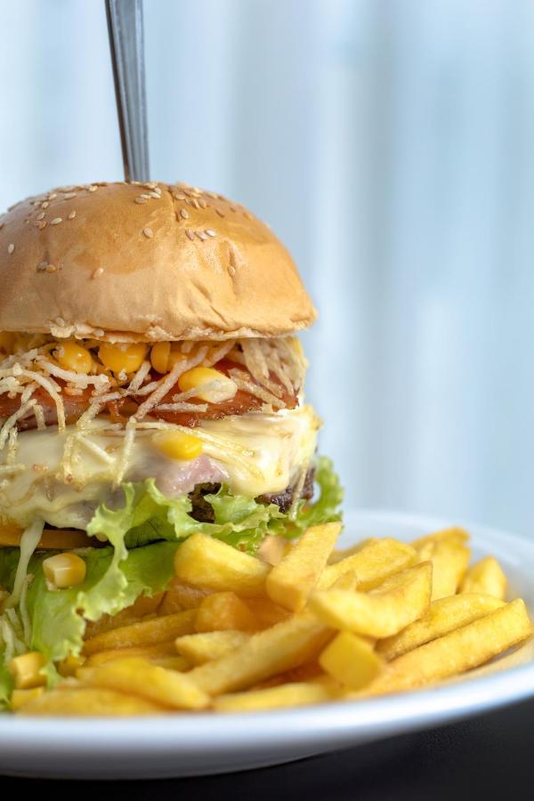 Tulip Inn Vila Velha วีลา เวลยา ภายนอก รูปภาพ